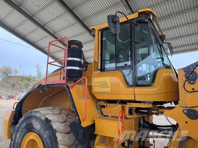 Volvo L220H Фронтальные погрузчики