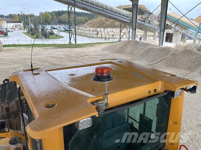 Volvo L220H Фронтальные погрузчики