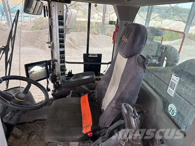 Volvo L220H Фронтальные погрузчики