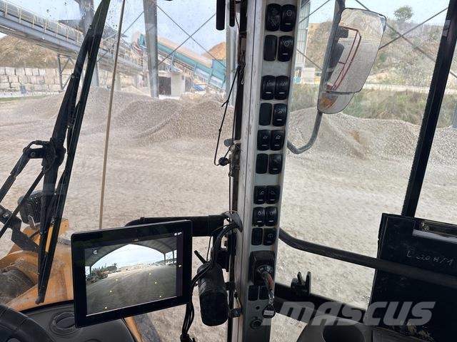 Volvo L220H Фронтальные погрузчики