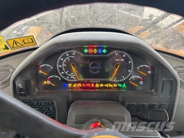Volvo L220H Фронтальные погрузчики