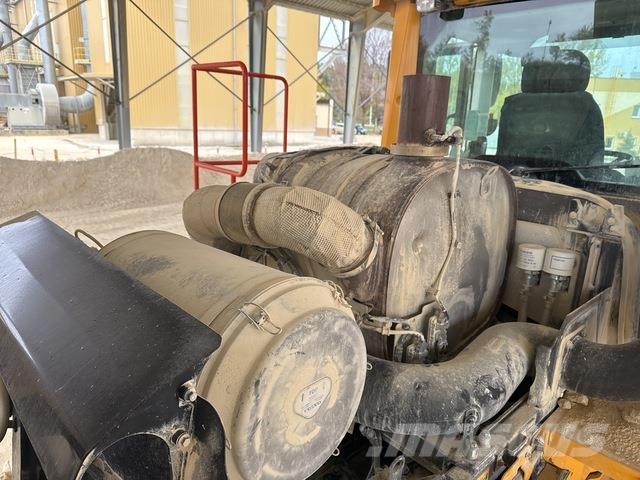 Volvo L220H Фронтальные погрузчики