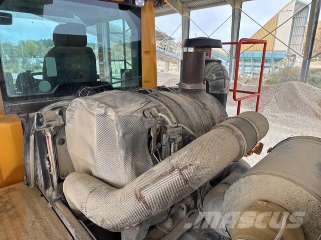 Volvo L220H Фронтальные погрузчики