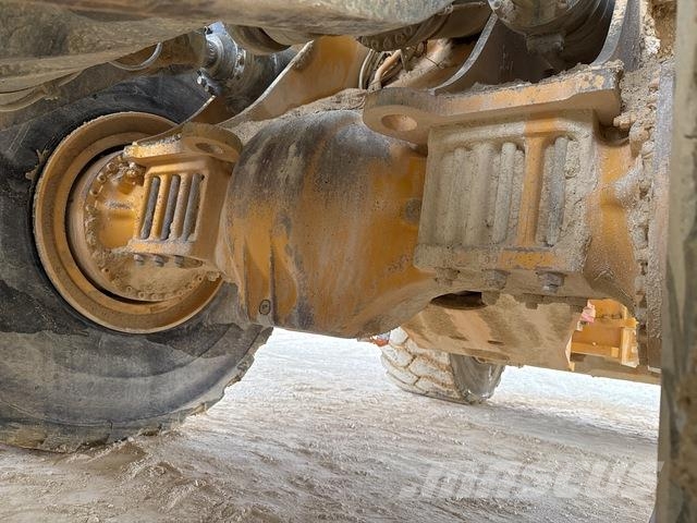Volvo L220H Фронтальные погрузчики