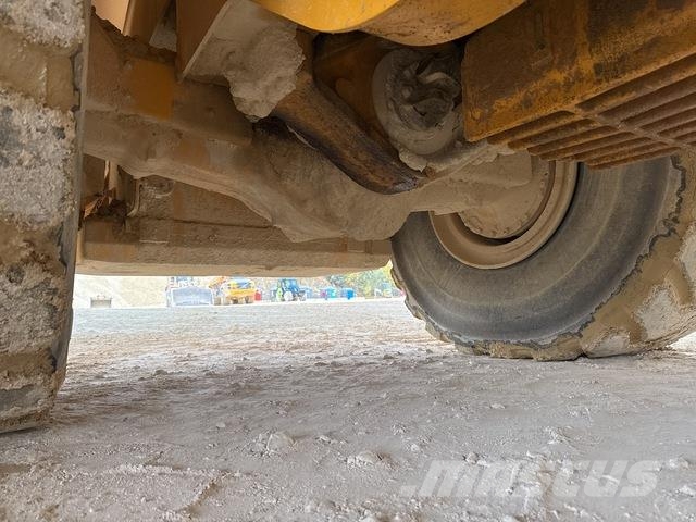 Volvo L220H Фронтальные погрузчики