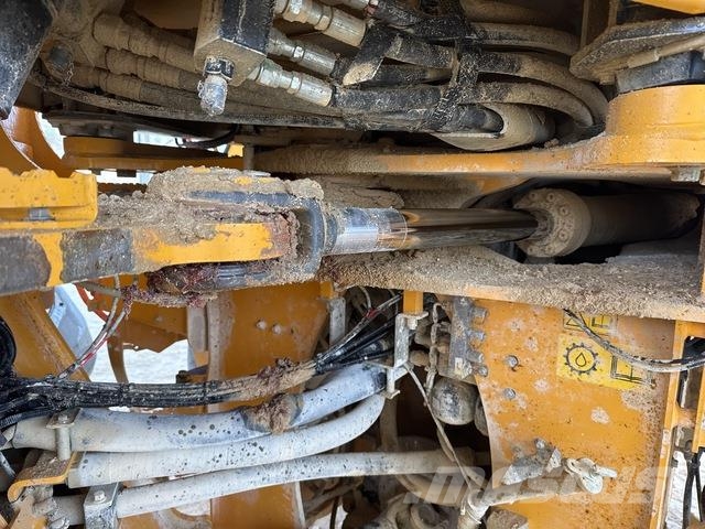 Volvo L220H Фронтальные погрузчики