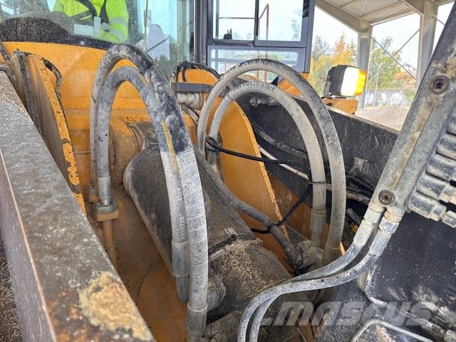 Volvo L220H Фронтальные погрузчики