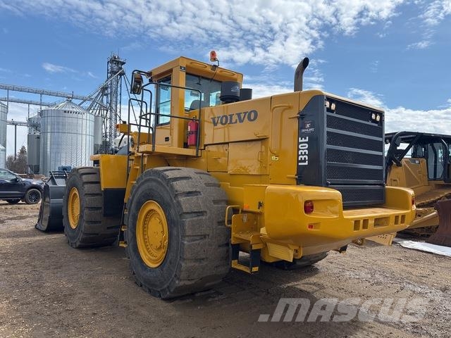Volvo L330E Rataslaadurid