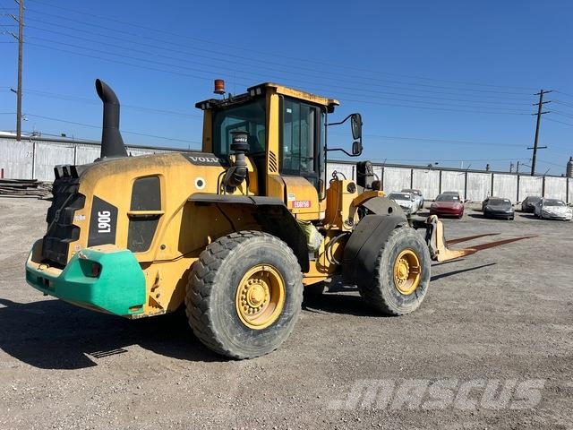 Volvo L90G Radlader