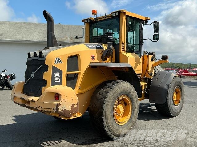Volvo L90G Radlader