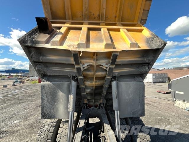 Volvo R100E Camiones articulados