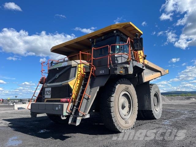 Volvo R100E Camiones articulados
