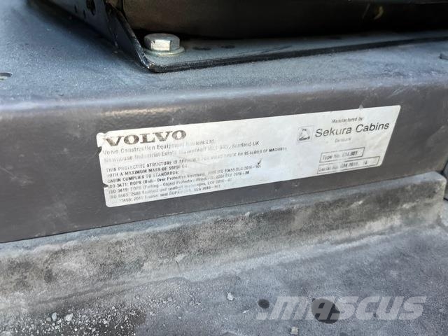 Volvo R100E Camiones articulados