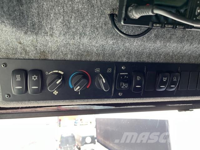 Volvo R100E Camiones articulados