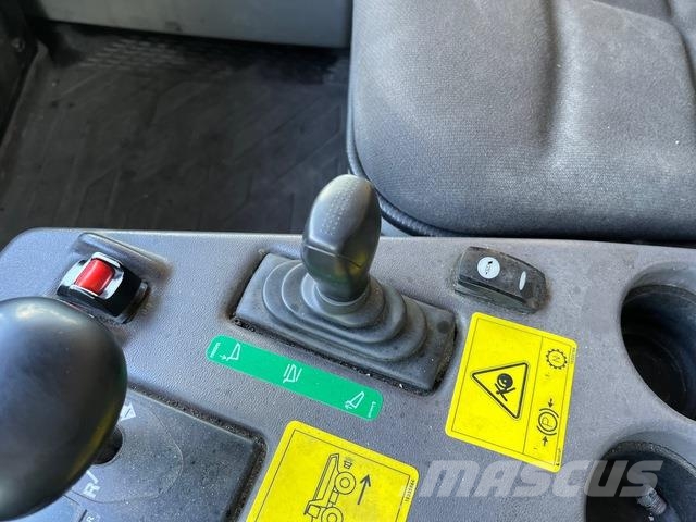 Volvo R100E Camiones articulados