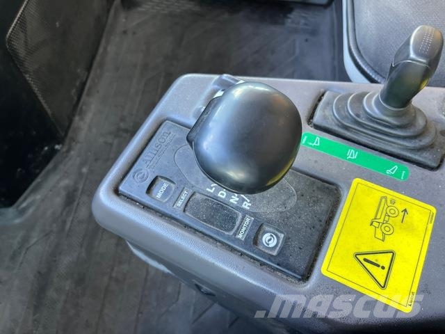 Volvo R100E Camiones articulados