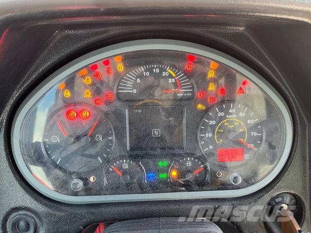 Volvo R100E Camiones articulados
