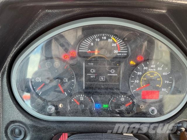 Volvo R100E Camiones articulados