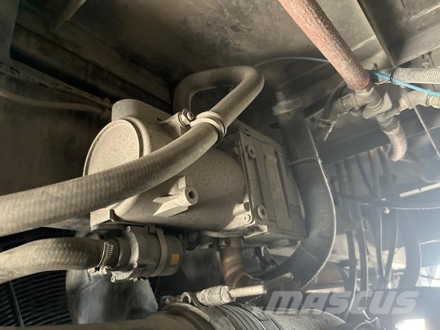 Volvo R100E Camiones articulados