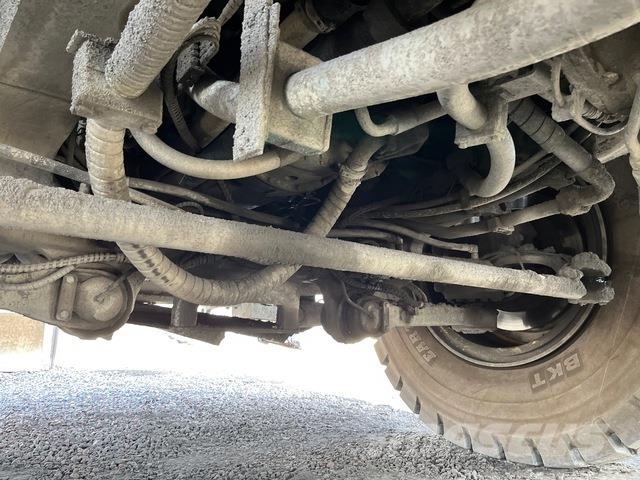 Volvo R100E Camiones articulados