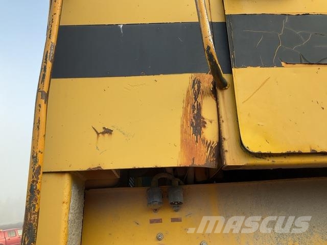 Volvo R32 Artikulētie pašizgāzēji