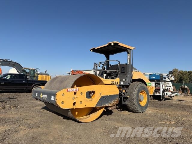 Volvo SD115FB Rodillos de un solo tambor