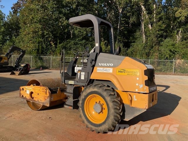Volvo SD45B Rodillos de un solo tambor