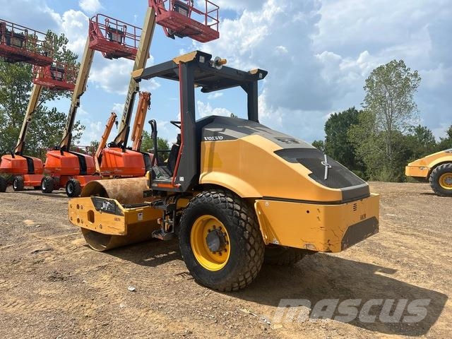 Volvo SD75B Trilrolwalsen