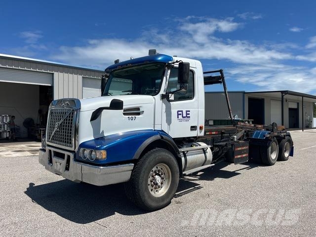 Volvo VHD Liftdumper biler