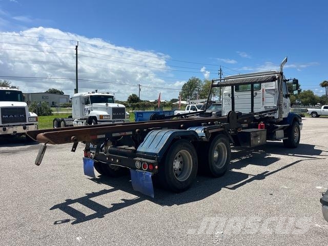 Volvo VHD Liftdumper biler