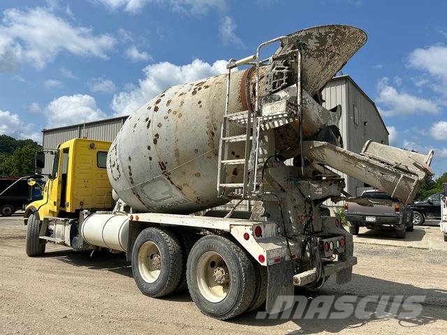 Volvo VHD64F Otros camiones