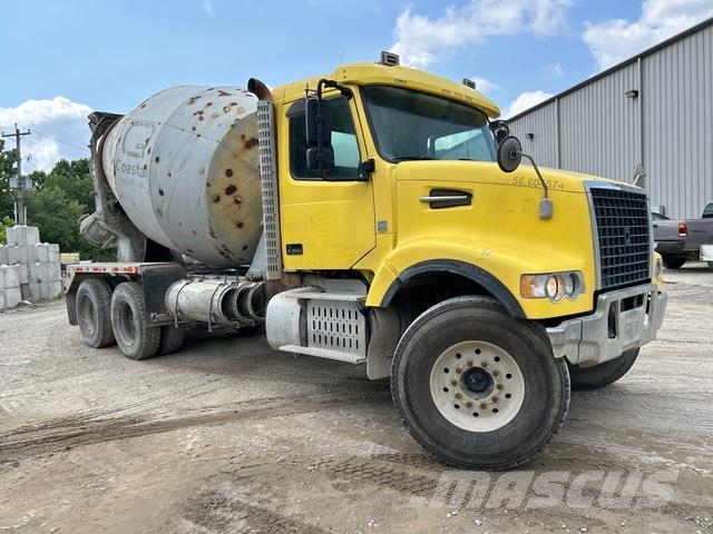 Volvo VHD64F Otros camiones