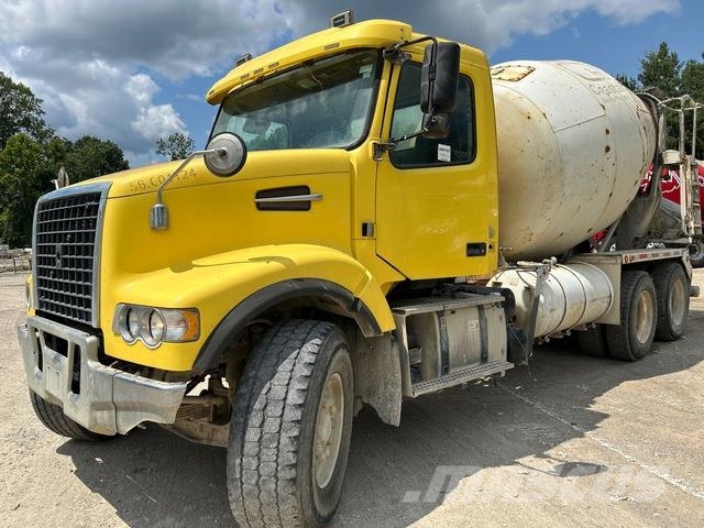Volvo VHD64F Otros camiones