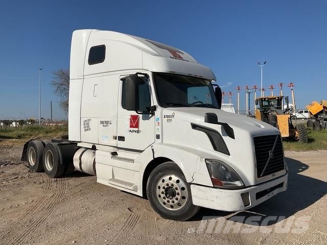 Volvo VNL 曳引機組件