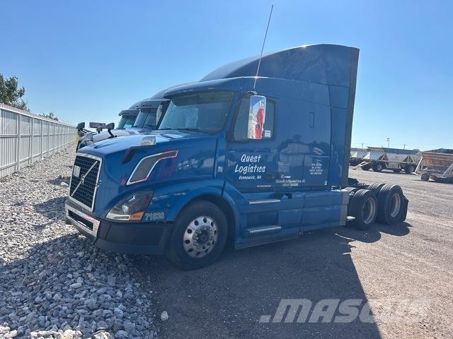 Volvo VNL Cabezas tractoras