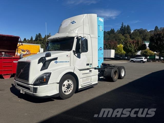 Volvo VNL Sattelzugmaschinen