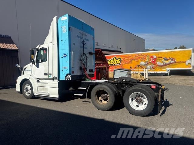 Volvo VNL Sattelzugmaschinen