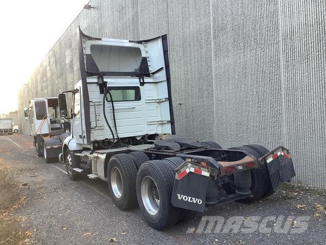 Volvo VNL Camiones tractor