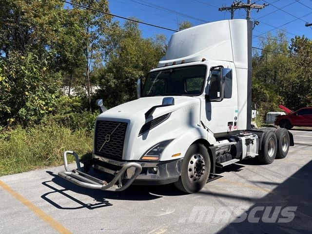 Volvo VNL 300 Vilcēji