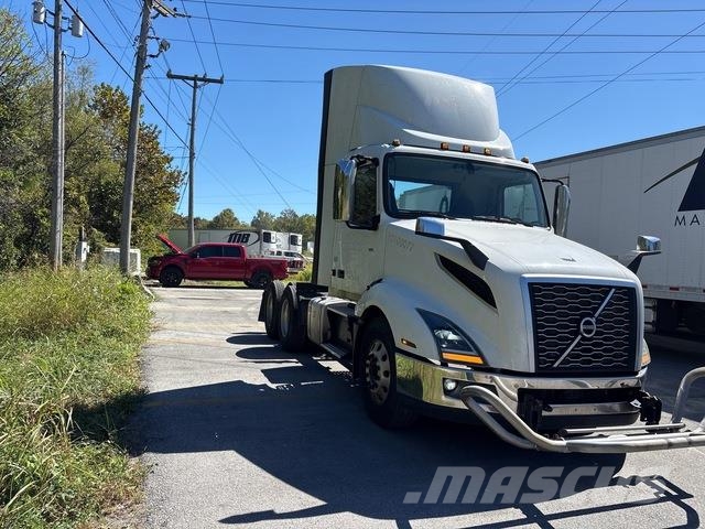 Volvo VNL 300 Vilcēji