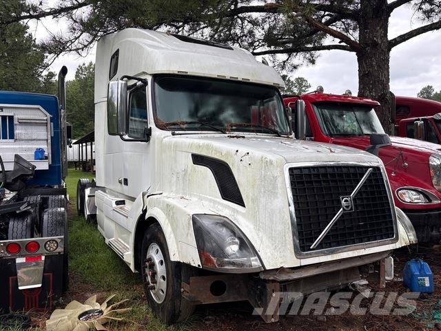 Volvo VNL300 Τράκτορες