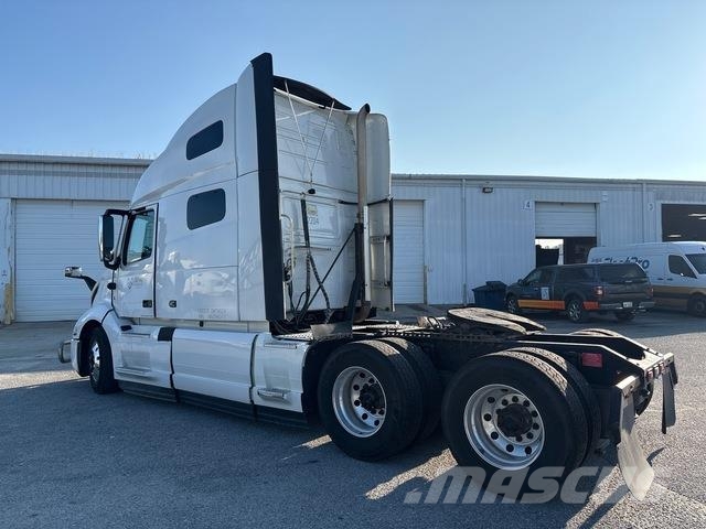 Volvo VNL760 트랙터 유닛