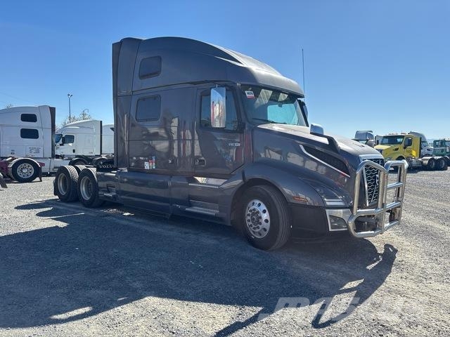 Volvo VNL860 Tegljači