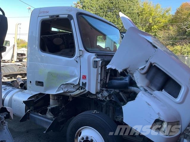 Volvo VNM Sattelzugmaschinen