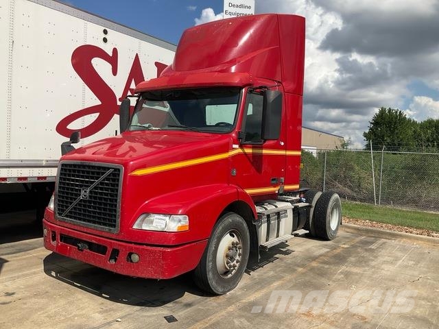 Volvo VNM42T Sattelzugmaschinen