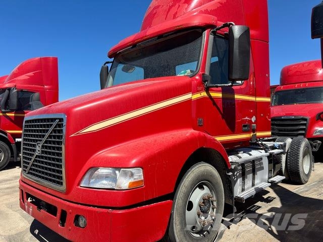 Volvo VNM42T Sattelzugmaschinen