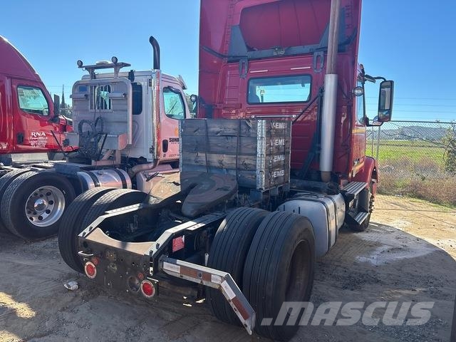 Volvo VNM42T200 Tractor Units