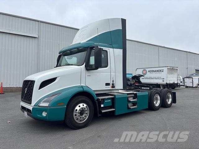 Volvo VNR Седельные тягачи