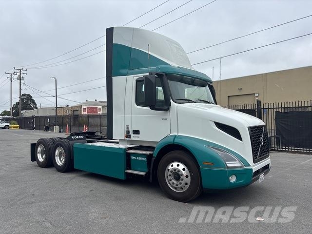 Volvo VNR Седельные тягачи