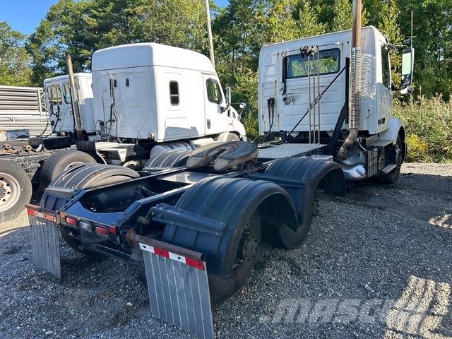 Volvo VNR64T Trekkers